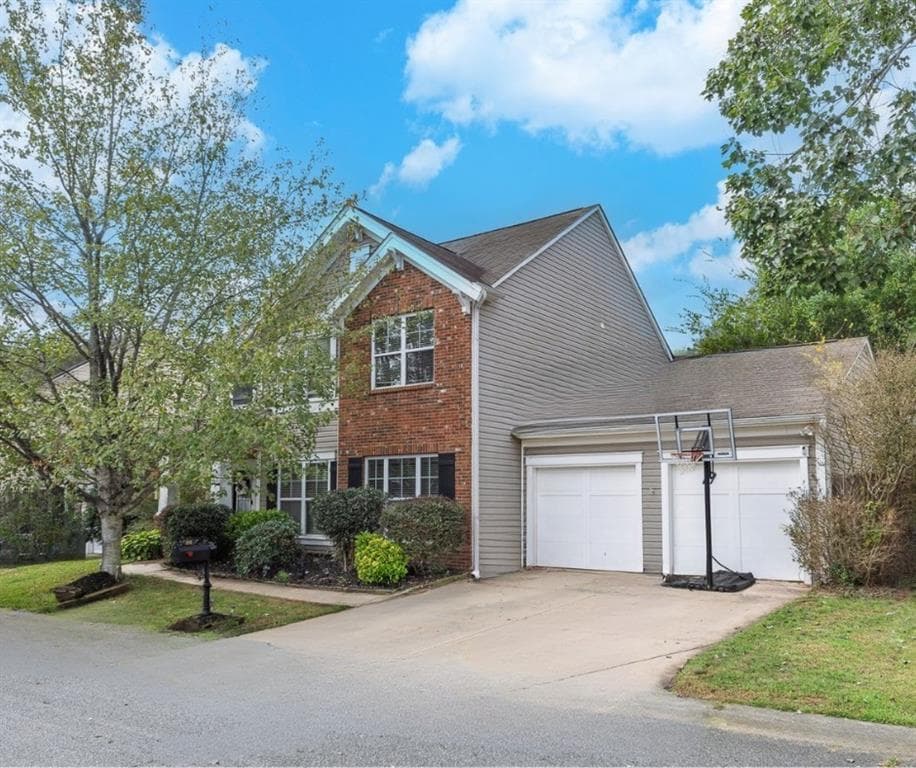 3 bedroom, 3 bathroom, 1,990 sq ft single family residence sold at 323 Azalea Loop, Canton, GA 30114