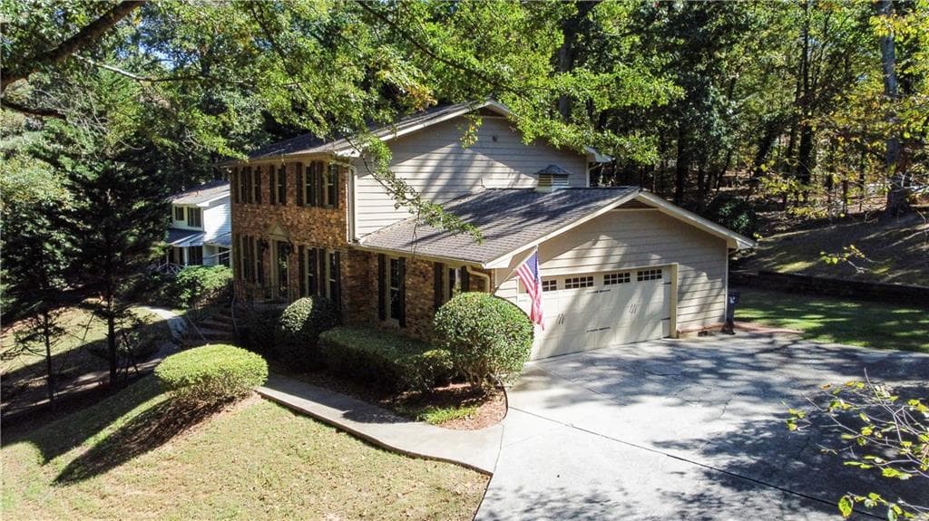 835 Lakeshore Drive, Berkeley Lake, GA 30096 — most recent listing photo