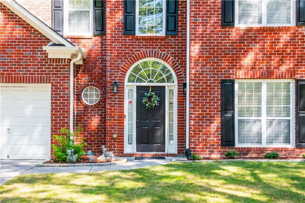 4 bedroom, 3 bathroom, 2,718 sq ft single family residence for sale at 640 FITZGERALD Place, Atlanta, GA 30349 — photo 4