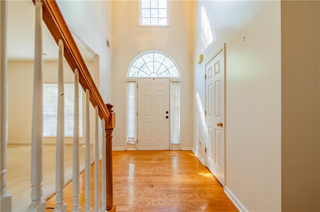 4 bedroom, 3 bathroom, 2,718 sq ft single family residence for sale at 640 FITZGERALD Place, Atlanta, GA 30349 — photo 5