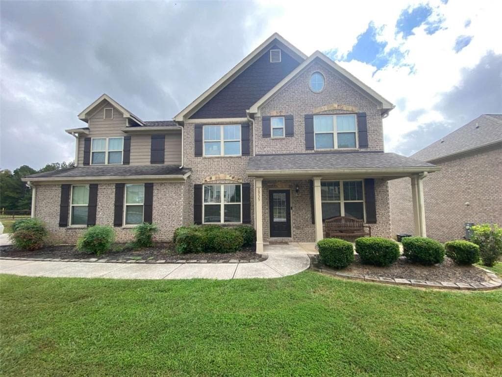 5 bedroom, 3 bathroom, 3,180 sq ft single family residence under contract at 2935 Centennial Drive, Conyers, GA 30013