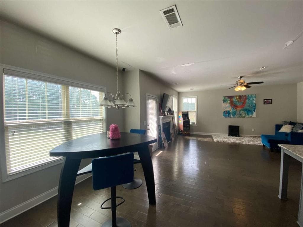 5 bedroom, 3 bathroom, 3,180 sq ft single family residence under contract at 2935 Centennial Drive, Conyers, GA 30013 — photo 8