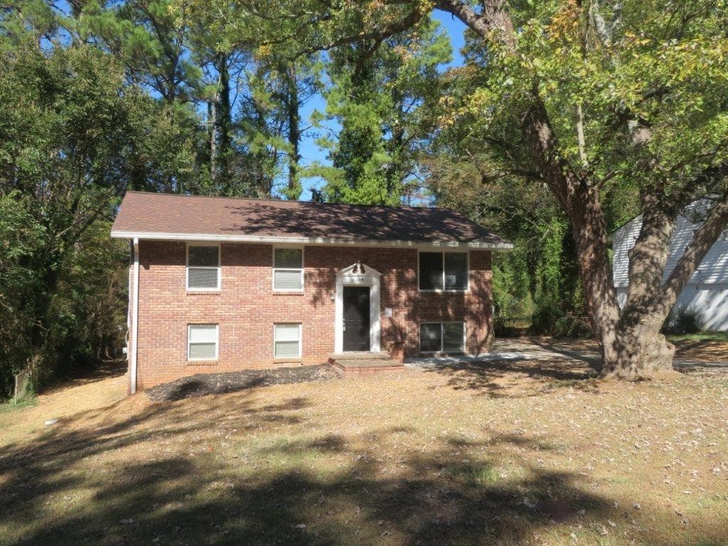 1429 Pineglen Drive, Riverdale, GA 30296 — most recent listing photo