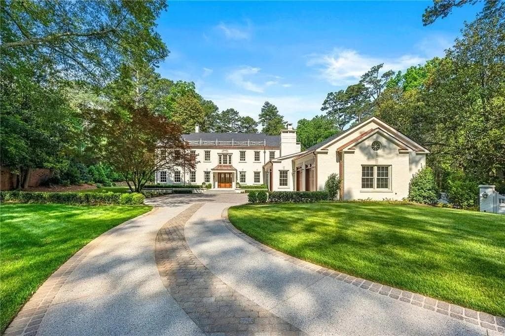 5 bedroom, 9 bathroom, 8,117 sq ft single family residence sold at 3488 Tuxedo Road, Atlanta, GA 30305