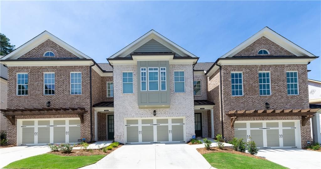 5470 Bandolino Lane 418, Peachtree Corners, GA 30092 — most recent listing photo