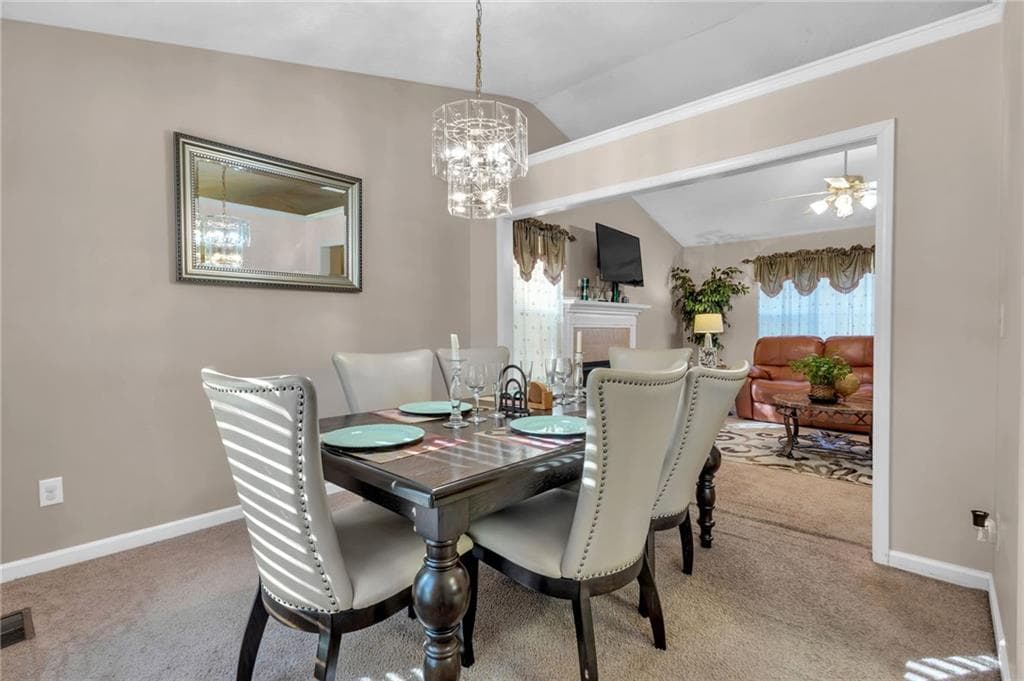 3 bedroom, 3 bathroom, 1,674 sq ft single family residence under contract at 7350 Earls Court, Douglasville, GA 30134 — photo 9