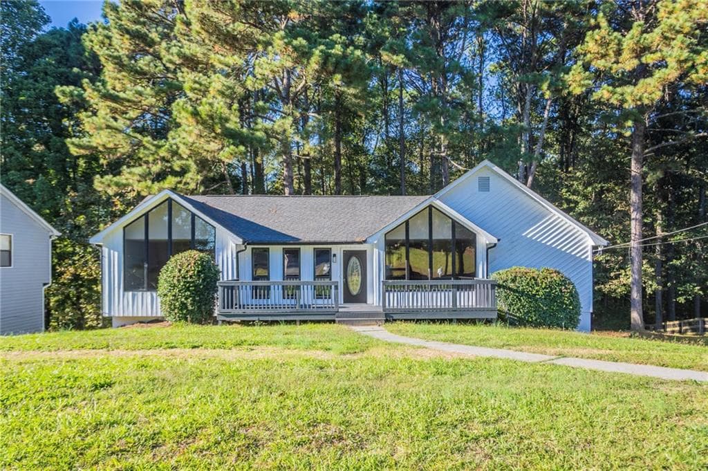 5496 Emerald Court, Acworth, GA 30102 — most recent listing photo