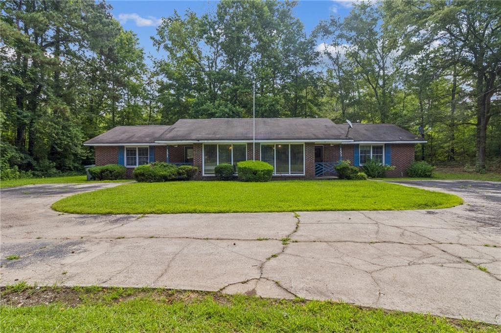 151 Highway 36 Bypass, Barnesville, GA 30204 — most recent listing photo