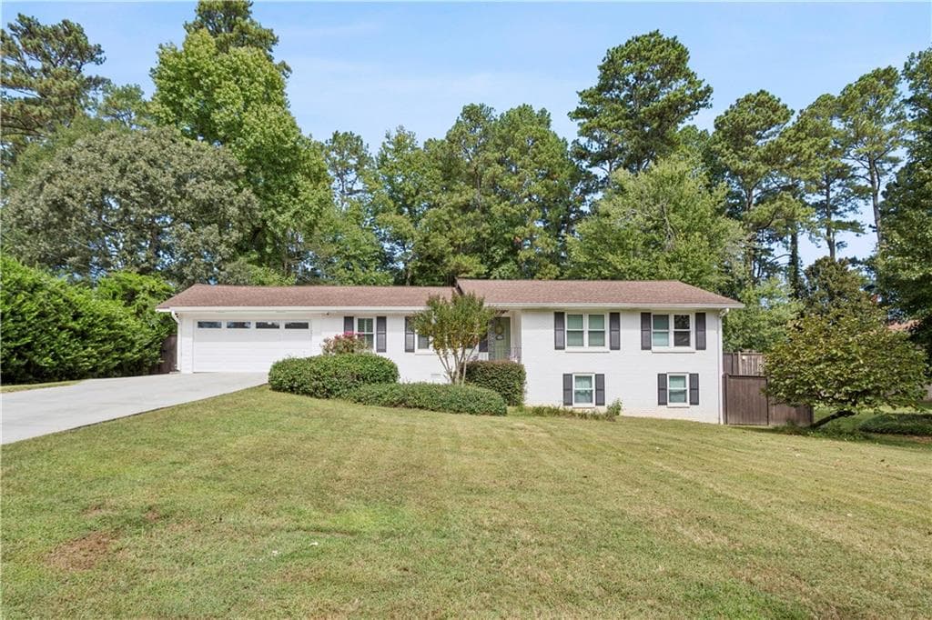 2995 Haverford Lane, Marietta, GA 30067 — most recent listing photo