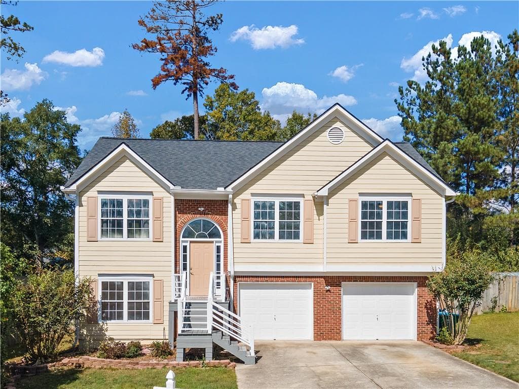 4005 Leeambur Court, Lilburn, GA 30047 — most recent listing photo