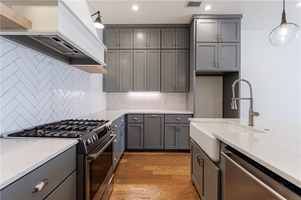 3 bedroom, 3 bathroom, 1,826 sq ft townhouse for sale at 505 Juniper Lane, Fayetteville, GA 30214 — photo 5