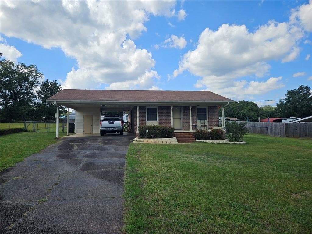 3 bedroom, 2 bathroom, 1,125 sq ft single family residence sold at 116 Salbar Street, Thomaston, GA 30286