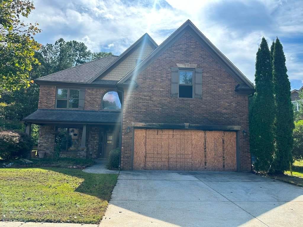 5 bedroom, 3 bathroom, 2,931 sq ft single family residence sold at 2614 Dolostone Way, Dacula, GA 30019