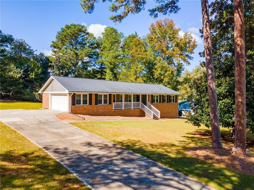 2021 Collinswood Drive, Snellville, GA 30078 — most recent listing photo