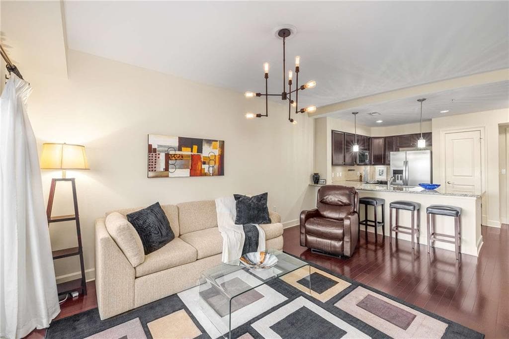 1 bedroom, 1 bathroom, 892 sq ft condominium sold at 200 River Vista Drive 401, Atlanta, GA 30339