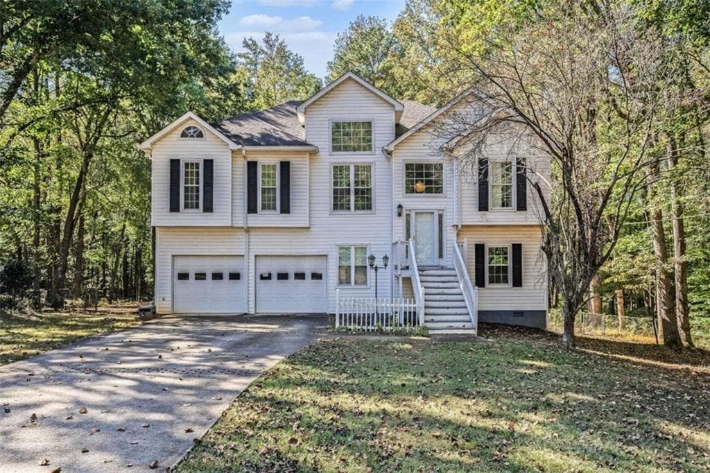 215 Ashley Trace Drive, Locust Grove, GA 30248 — most recent listing photo