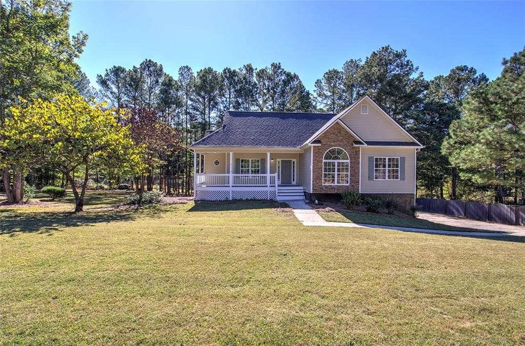 135 GREATWOOD Drive, White, GA 30184 — most recent listing photo
