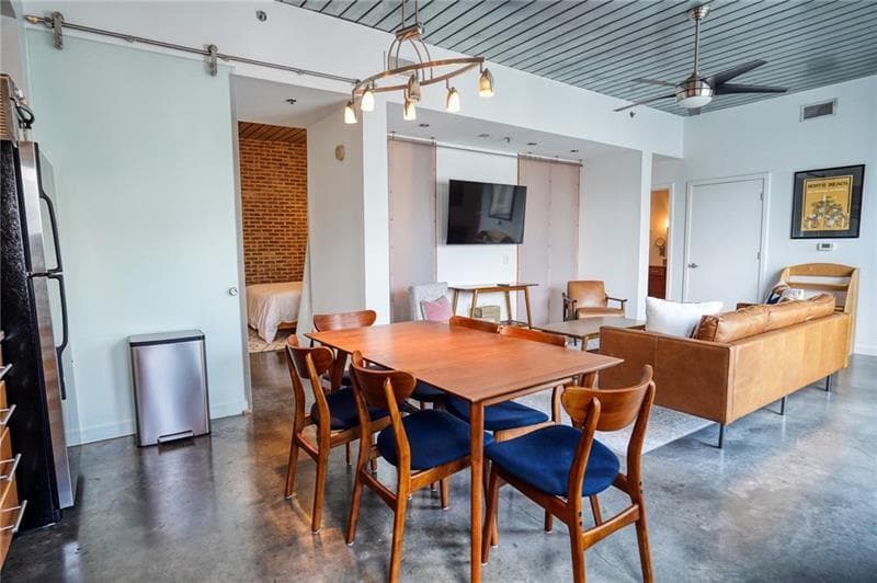 2 bedroom, 2 bathroom, 1,015 sq ft condominium for rent at 620 Glen Iris Drive 524, Atlanta, GA 30308 for $4,000 a month — photo 6
