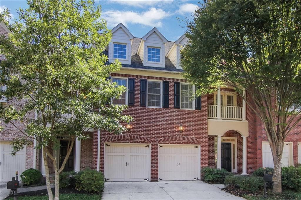 1306 Village Terrace Court, Dunwoody, GA 30338 — most recent listing photo