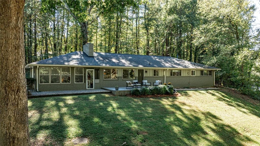 4 bedroom, 2 bathroom, 2,048 sq ft single family residence sold at 433 Kelly Drive, Marietta, GA 30066