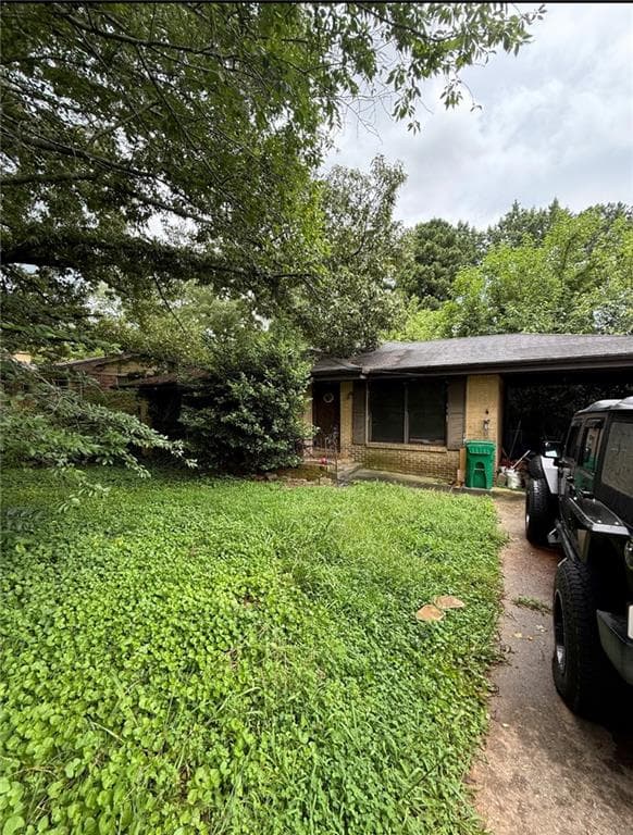 3995 Maxey Hill Drive, Stone Mountain, GA 30083 — most recent listing photo