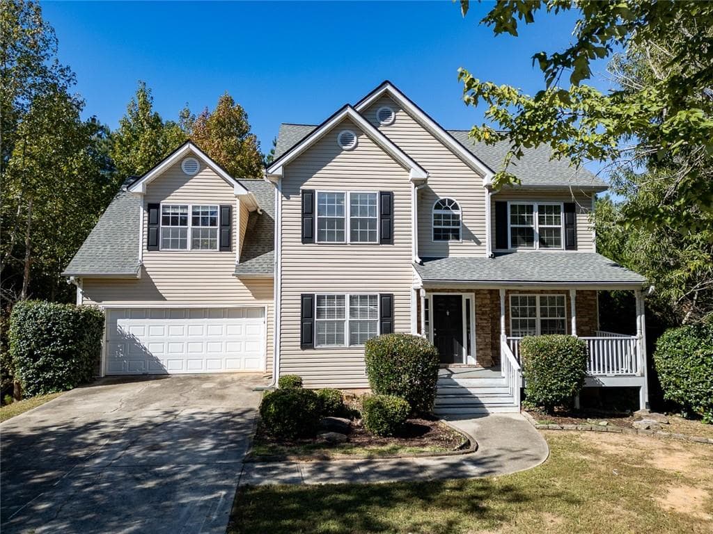6 bedroom, 5 bathroom, 2,385 sq ft single family residence sold at 916 Tucker Lane, Loganville, GA 30052