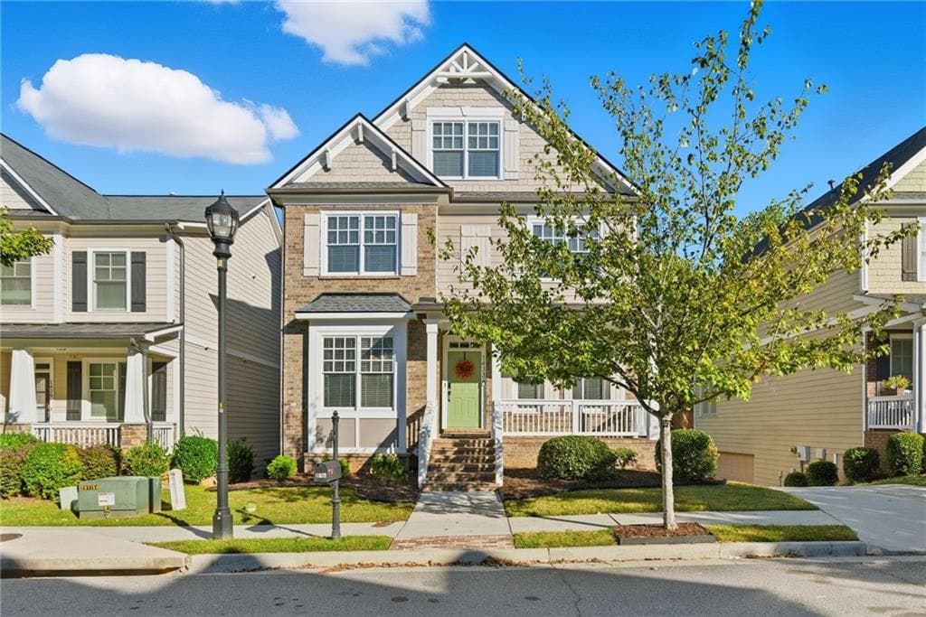 5 bedroom, 4 bathroom, 3,096 sq ft single family residence sold at 1433 Dupont Commons Circle, Atlanta, GA 30318