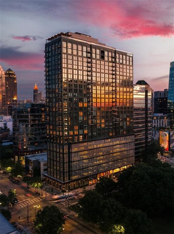 1 bedroom, 1 bathroom, 644 sq ft apartment for rent at 1382 Peachtree Street A2, Atlanta, GA 30309 for $2,279 a month — photo 1 of 43
