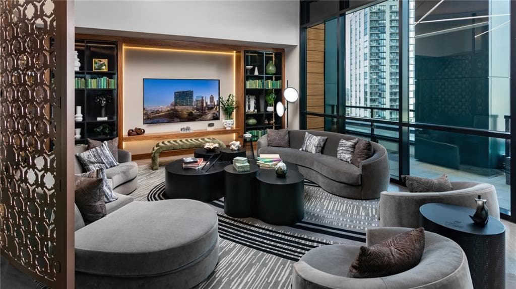 1 bedroom, 1 bathroom, 810 sq ft apartment for rent at 1382 Peachtree Street A8, Atlanta, GA 30309 for $2,357 a month — photo 8