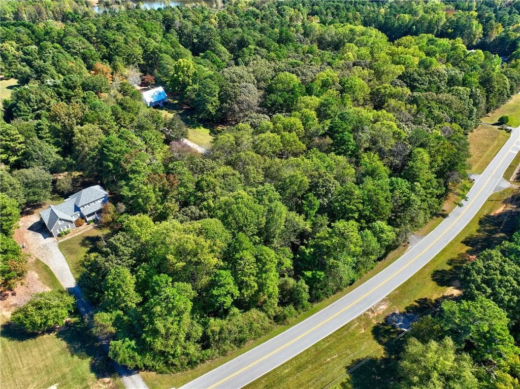 single family residence under contract at 2631 W Rock Quarry Road, Buford, GA 30519 — photo 5