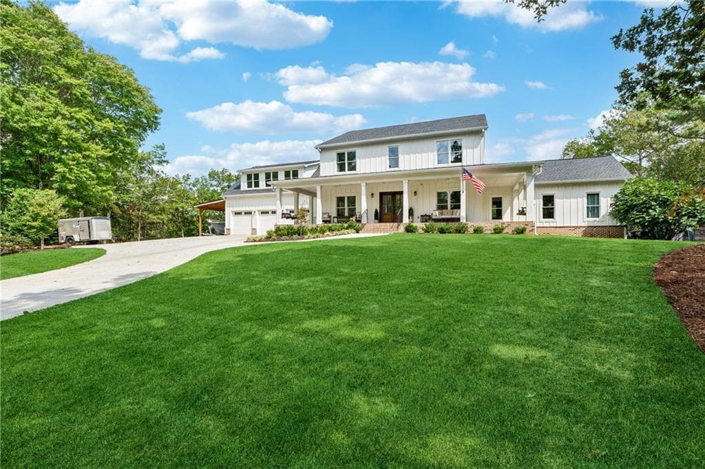 5 bedroom, 5 bathroom, 6,094 sq ft single family residence for sale at 38 Mountain Ridge Road, White, GA 30184