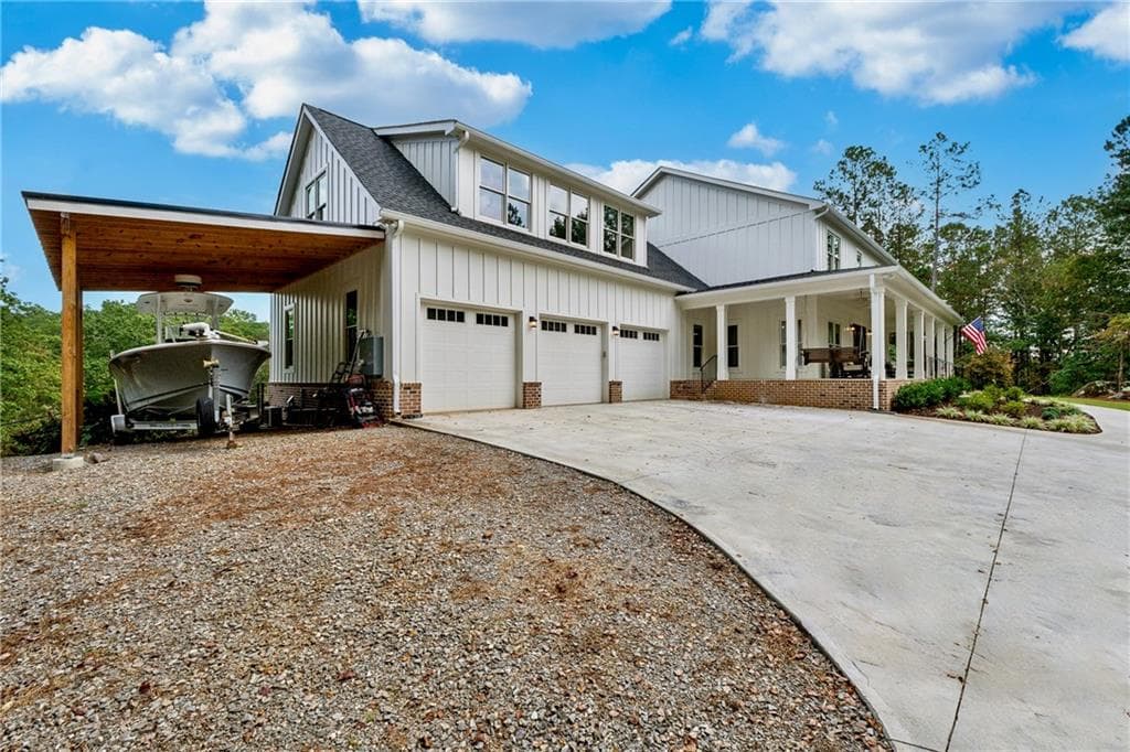 5 bedroom, 5 bathroom, 6,094 sq ft single family residence for sale at 38 Mountain Ridge Road, White, GA 30184 — photo 5