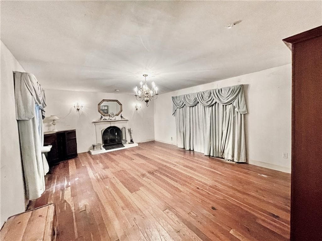 6 bedroom, 4 bathroom, 3,287 sq ft single family residence under contract at 10588 Fitzgerald Road, Jonesboro, GA 30238 — photo 10