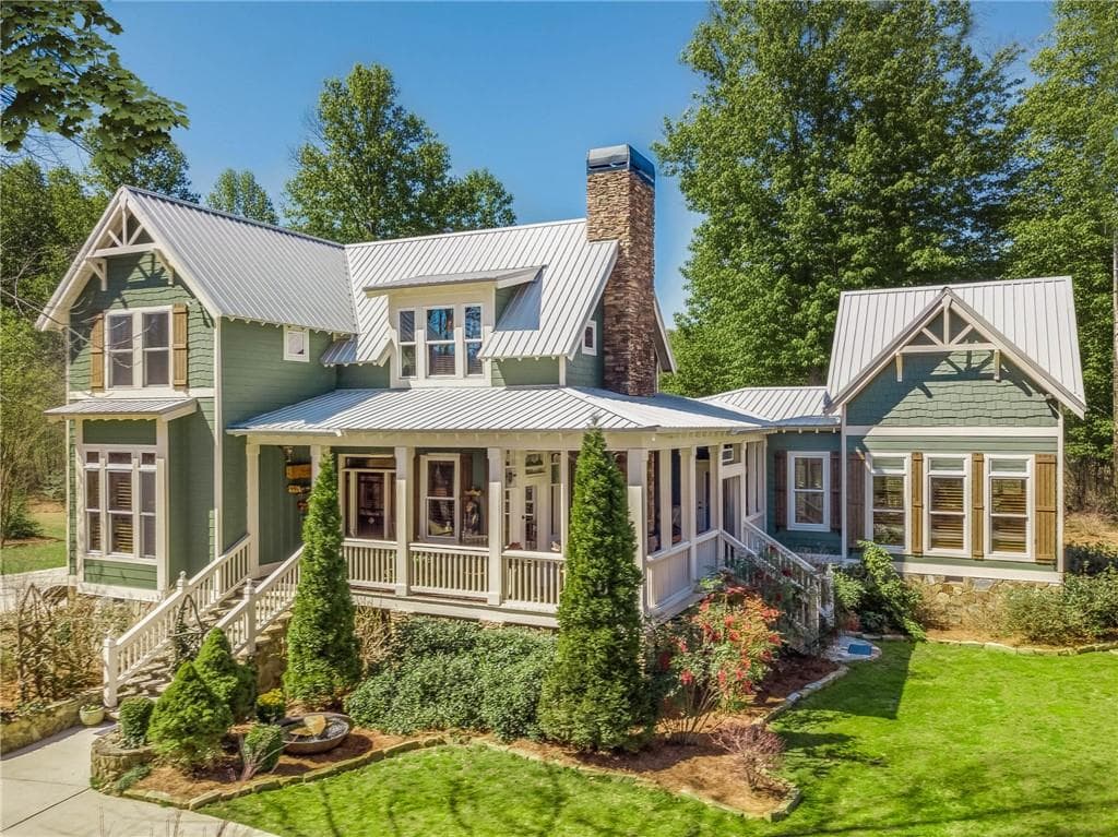 4 bedroom, 3 bathroom, 3,602 sq ft single family residence under contract at 3349 Whitepath Road, Ellijay, GA 30540