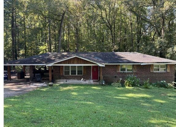 1,300 sq ft single family residence sold at 4022 Creel Drive, Lithia Springs, GA 30122