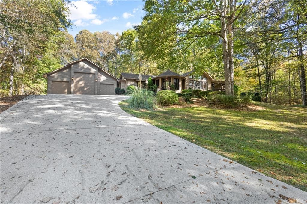 6985 Spout Springs Road, Flowery Branch, GA 30542 — most recent listing photo