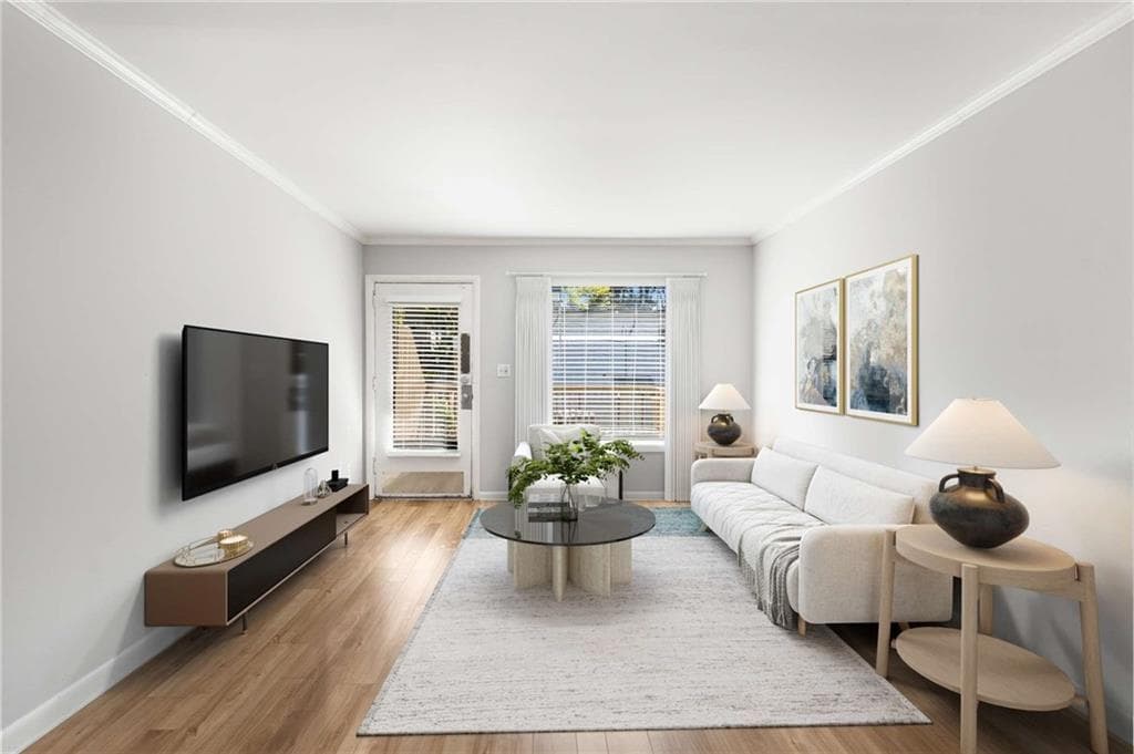 2 bedroom, 1 bathroom, 775 sq ft condominium sold at 375 6th Street 7, Atlanta, GA 30308