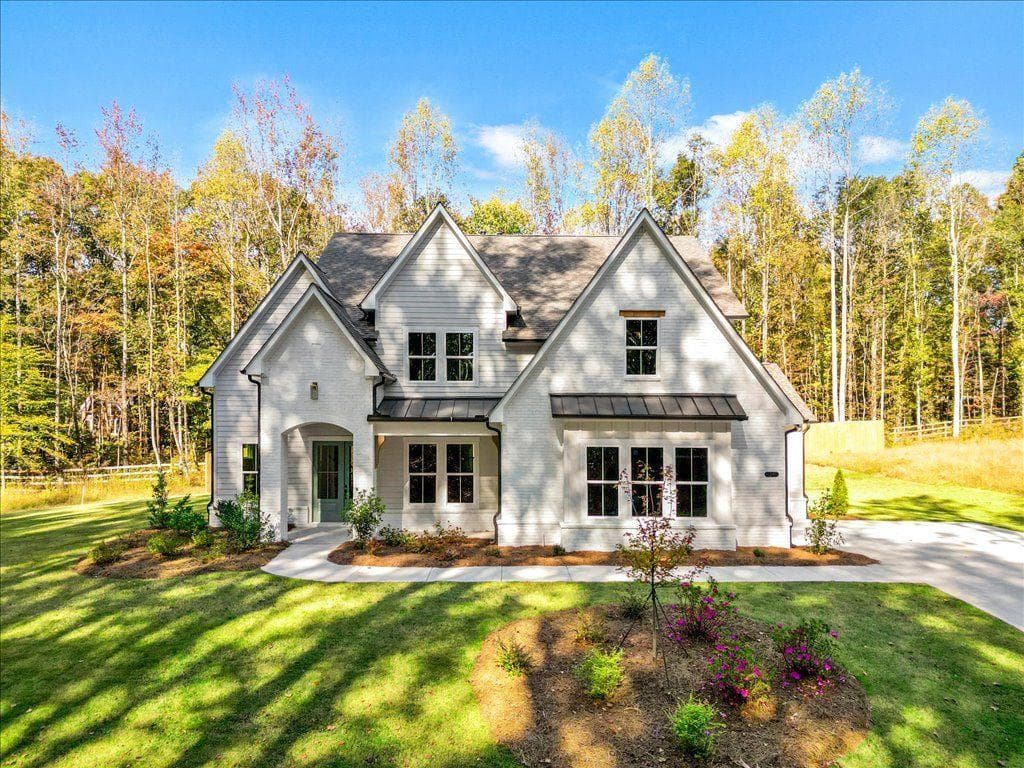 8240 Scarlett Grace Lane, Gainesville, GA 30506 — most recent listing photo