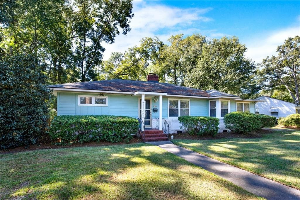 1105 E DeRenne Drive, Savannah, GA 31406 — most recent listing photo