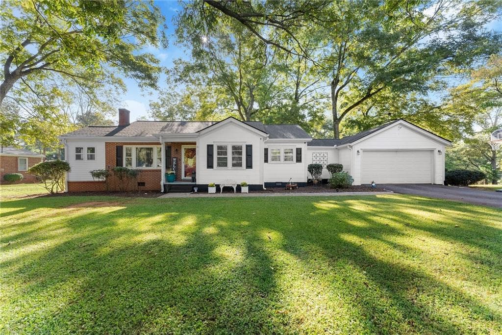 307 Scott Street, Commerce, GA 30529 — most recent listing photo