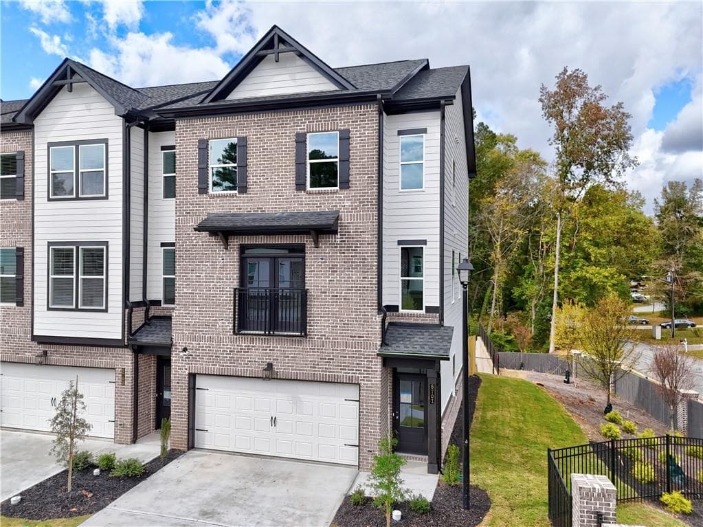 5701 Urban Village Way 33, Tucker, GA 30084 — most recent listing photo
