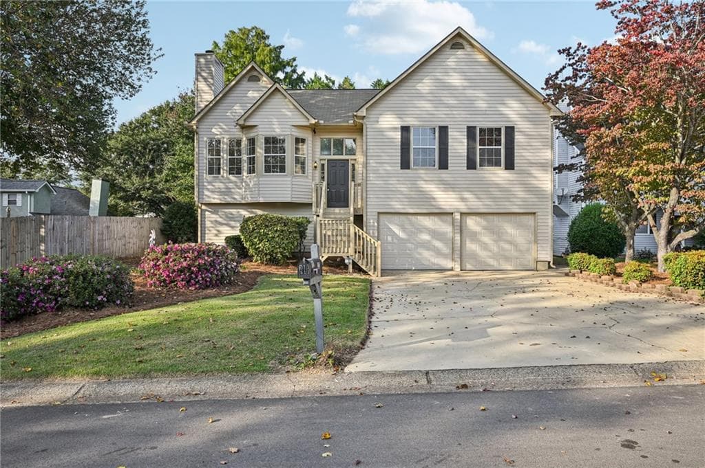 4 bedroom, 3 bathroom, 2,185 sq ft single family residence sold at 613 Silverwood Court, Marietta, GA 30066