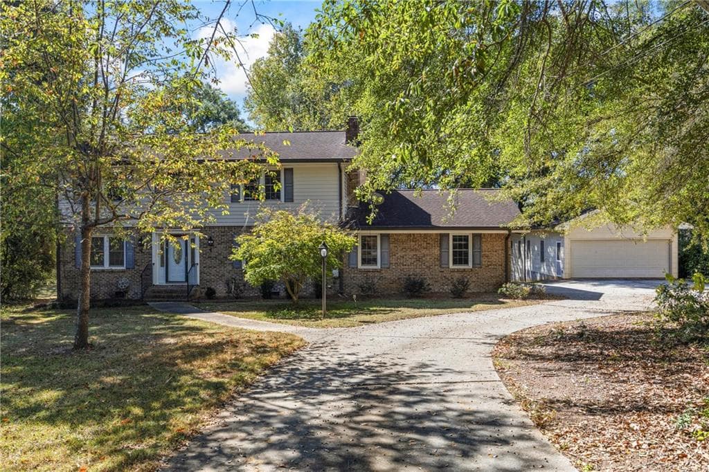 584 Oak Court, Conyers, GA 30012 — most recent listing photo