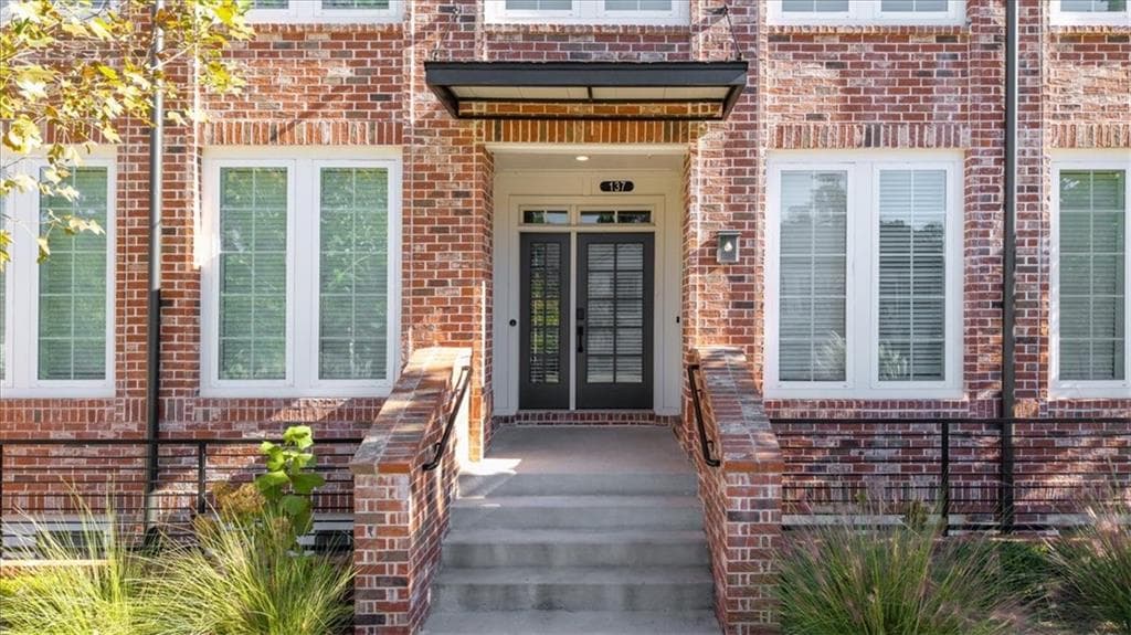 137 Devore Road 210, Alpharetta, GA 30009 — most recent listing photo