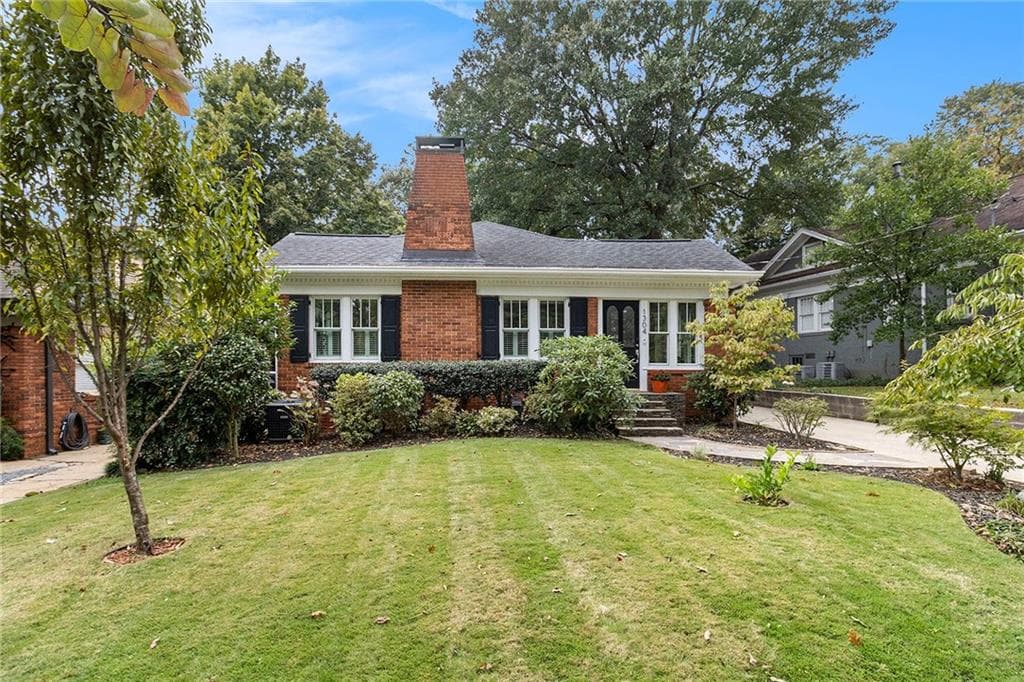 3 bedroom, 2 bathroom, 1,978 sq ft single family residence sold at 1304 Lanier Boulevard, Atlanta, GA 30306