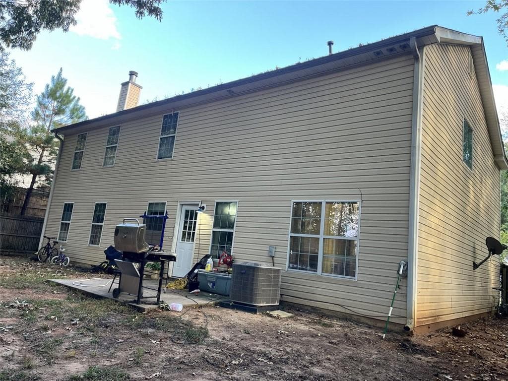 5 bedroom, 3 bathroom, 2,732 sq ft single family residence for sale at 800 SINCLAIR Way, Jonesboro, GA 30238 — photo 8