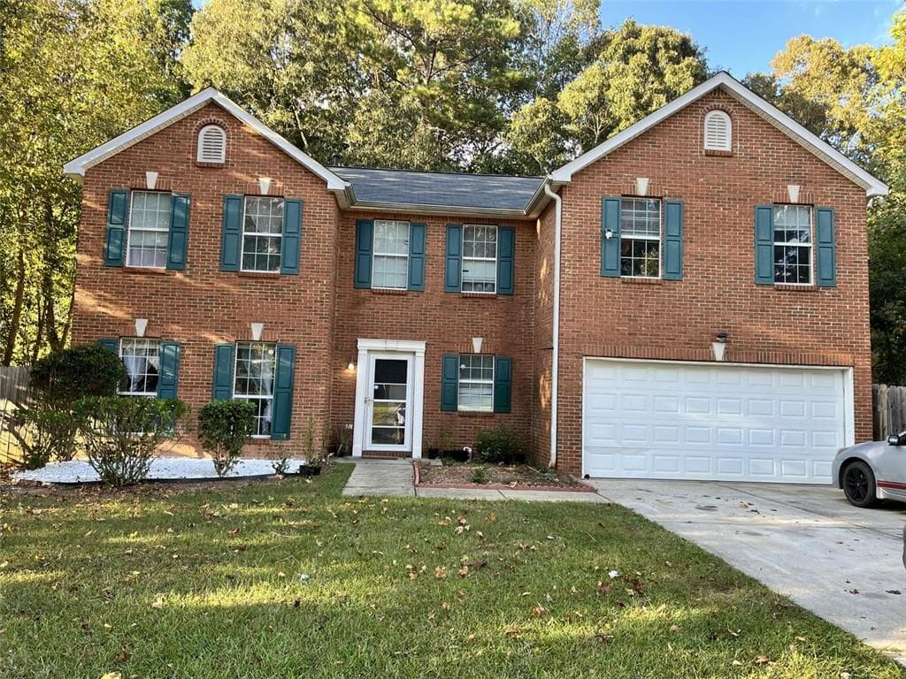 5 bedroom, 3 bathroom, 2,732 sq ft single family residence for sale at 800 SINCLAIR Way, Jonesboro, GA 30238