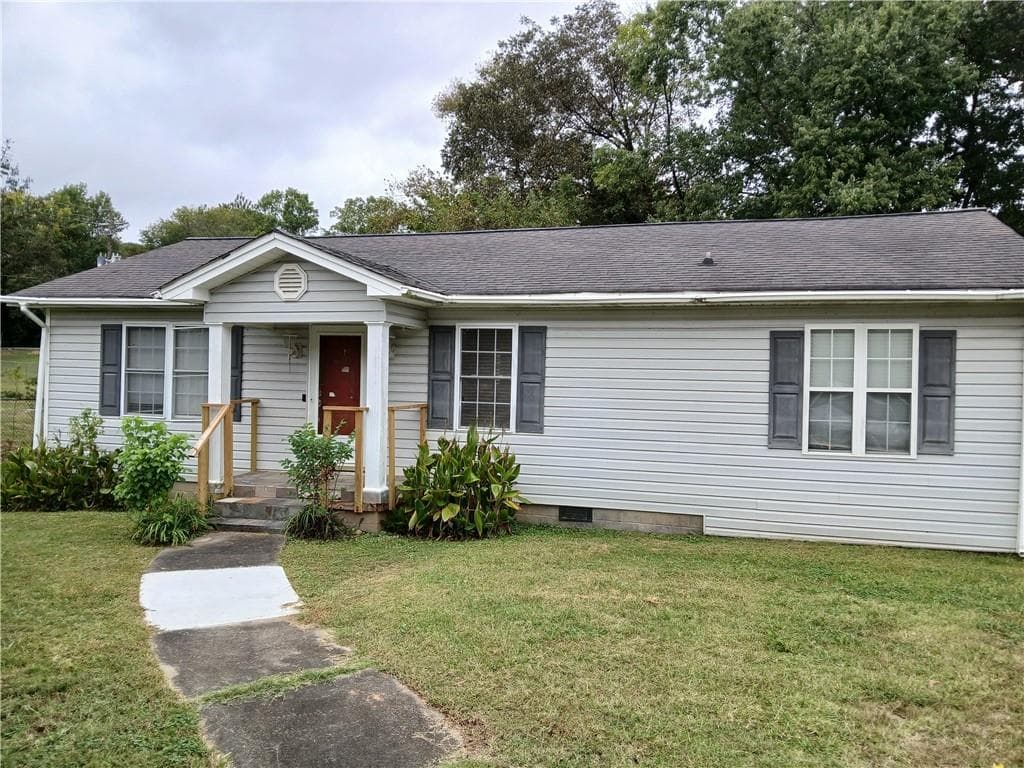 2 bedroom, 1 bathroom, 1,170 sq ft single family residence sold at 218 Wilson Avenue, Rome, GA 30161