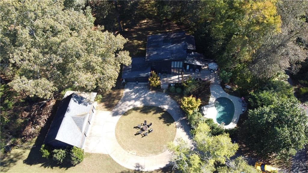 6700 Yacht Club Drive, Acworth, GA 30102 — most recent listing photo