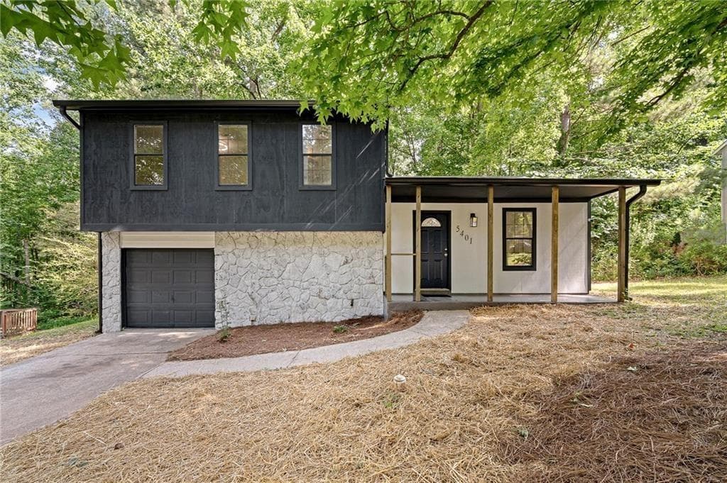 5401 Martins Crossing Road, Stone Mountain, GA 30088 — most recent listing photo